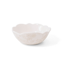 Load image into Gallery viewer, Scalloped Soup/Cereal Bowl